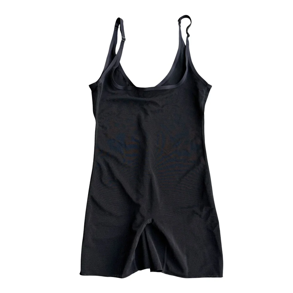 SKIMS Sculpting Mid Thigh Bodysuit Black Open Gusset Women's‎ XL Excellent